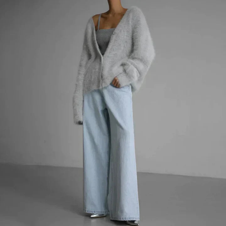 Women’s Wool Cardigan Timeless Design