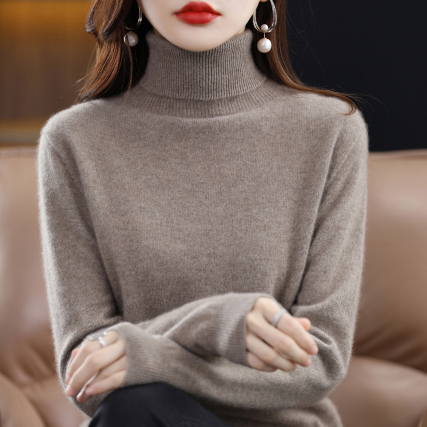 Women’s Cashmere Turtleneck Classic