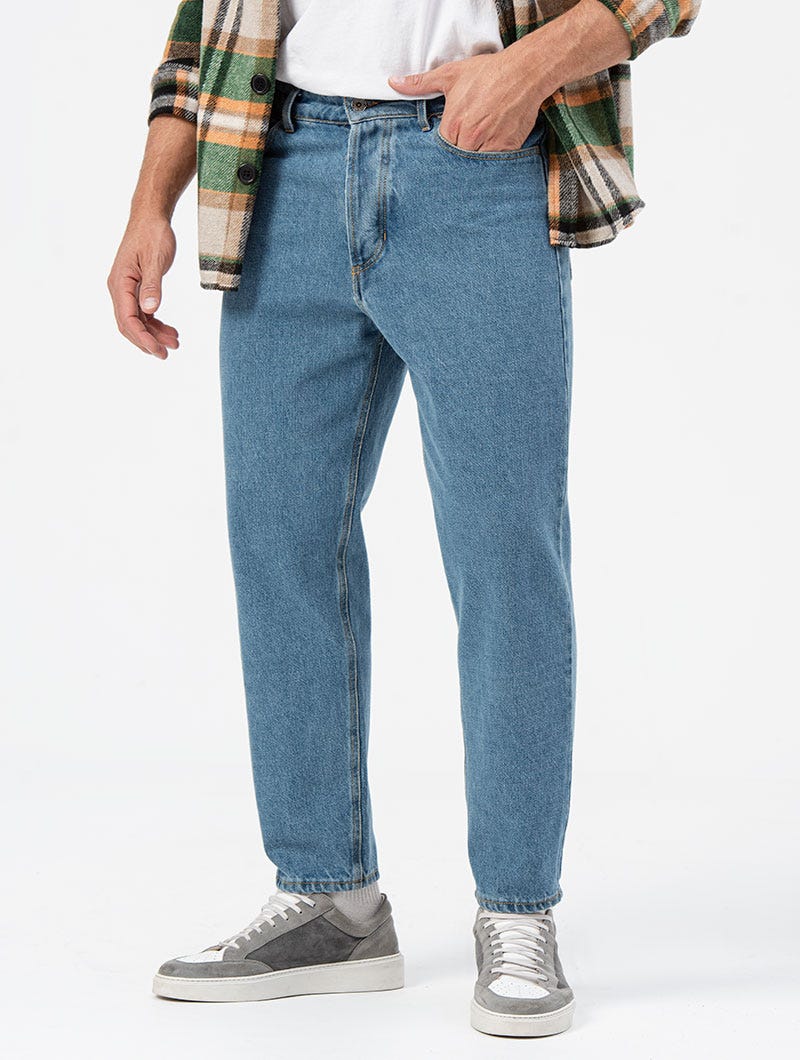Men’s Relaxed Denim Jeans Mid-wash